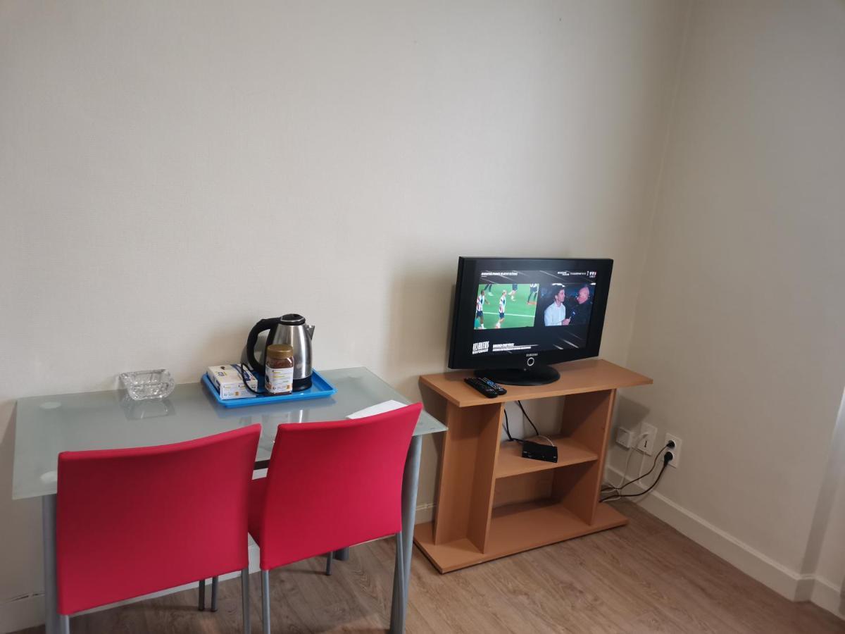 Super Appartement Chez Mon General Clermont-Ferrand Kültér fotó